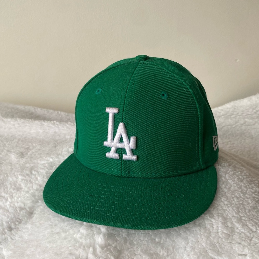 New era green Dodgers hat